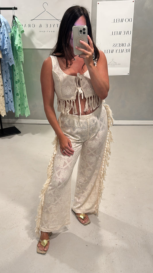 Barnes Crochet Fringe Set