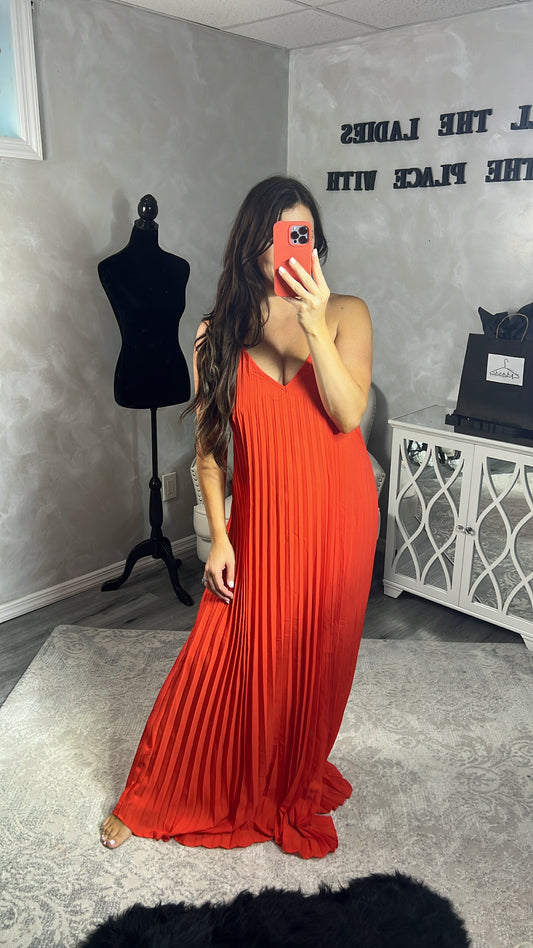 Carrie Pleated Maxi Dress